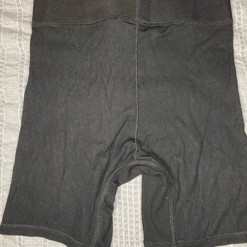 Skims Cotton Ribbed Boxers - Picture 6 of 7